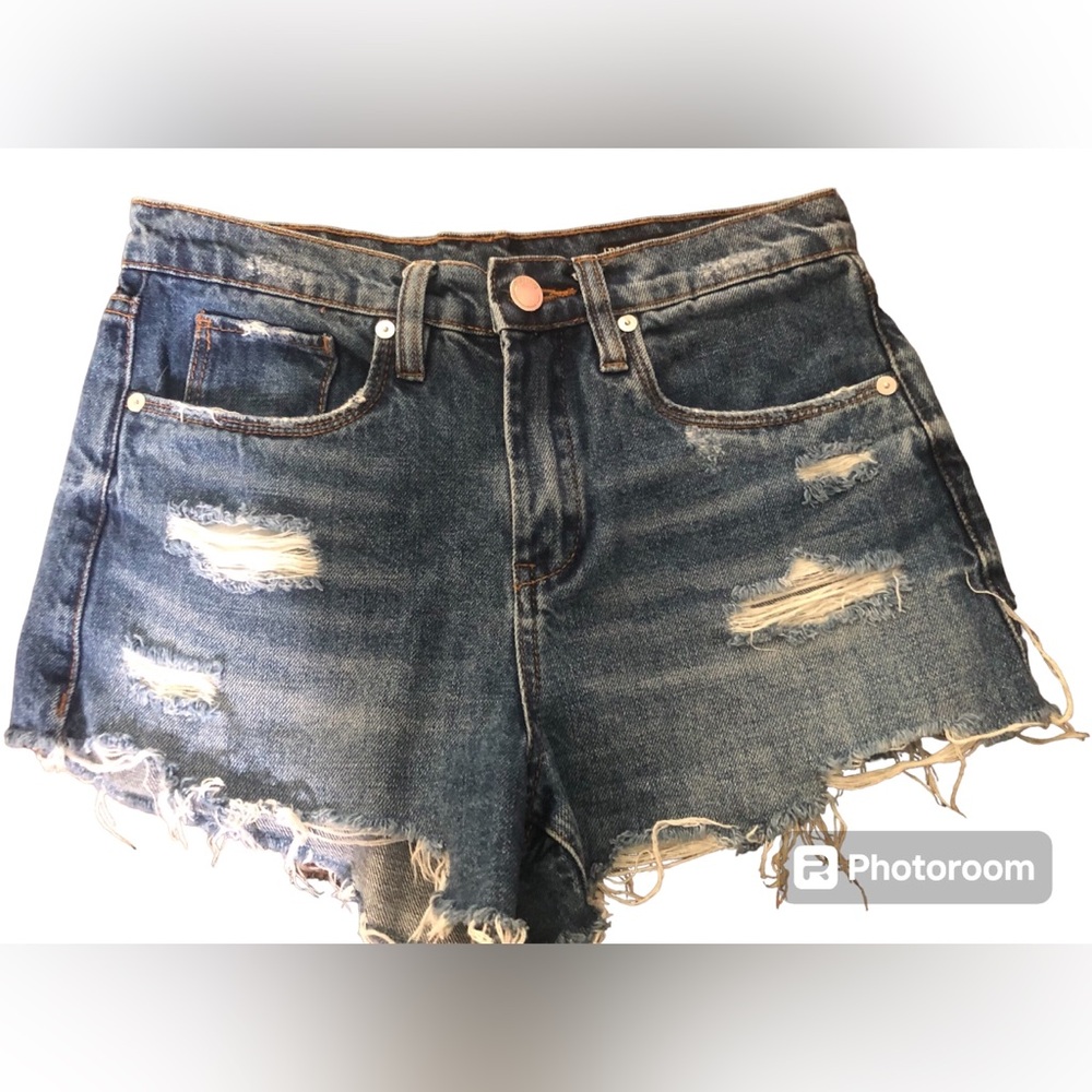 Blank NYC The Barrow Vintage High Rise Short